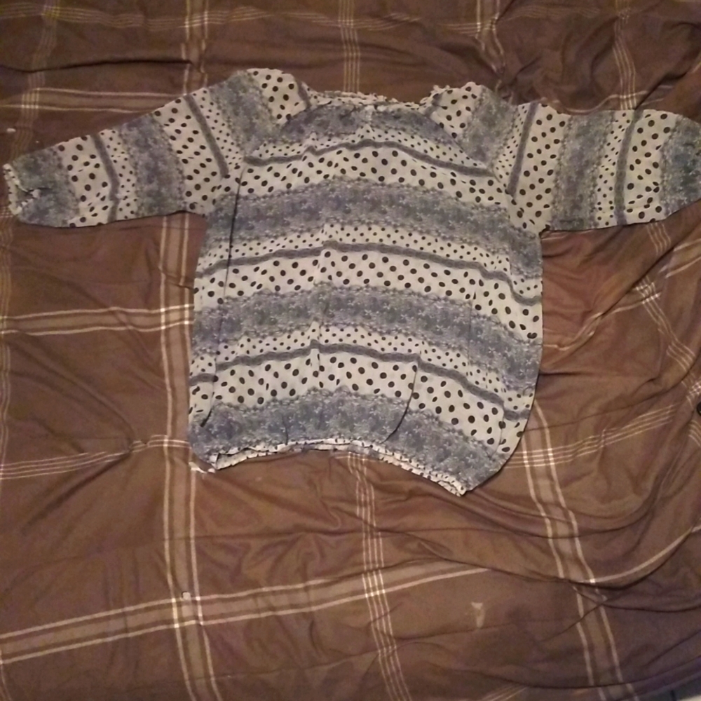 Different print blouse - Picture 2 of 2